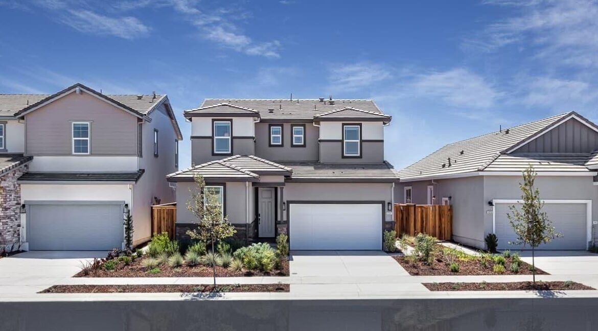 roseville homes under 700k
